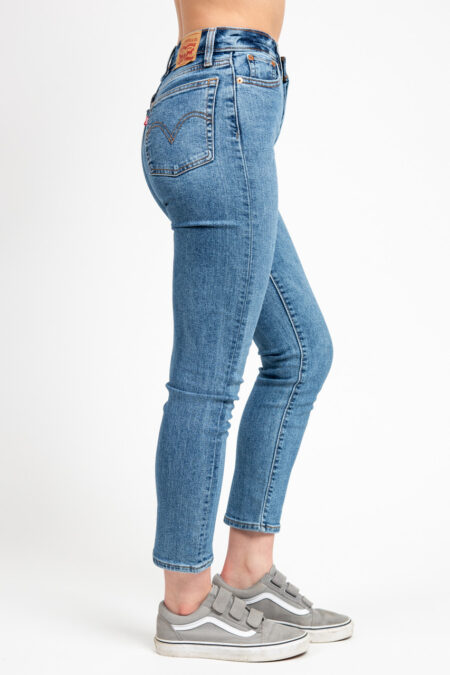 Levi's Wedgie Straight in Summer Love in the Mist | Style Trend Clothiers